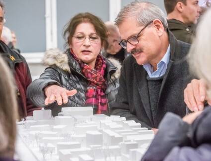 Die Wettbewerbsentwürfe werden der Öffentlichkeit präsentiert. © ©Chris Danneffel