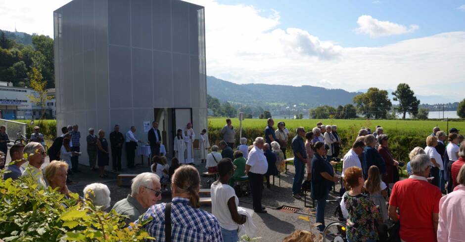 i+R Wohnbau Seedomizil Andachtsraum Weihe Beisammensein