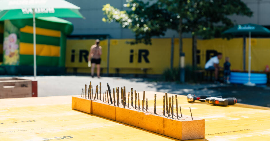 Internetdaten_2025_i+R_Sommerfest_byDarrenFeels-14