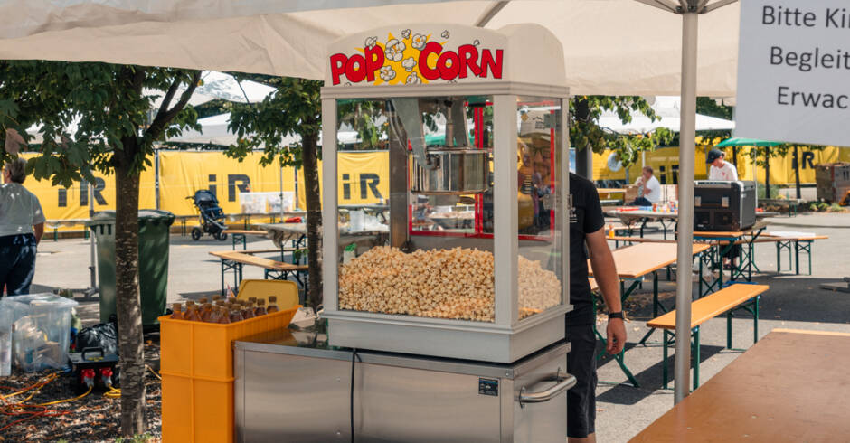 Internetdaten_2025_i+R_Sommerfest_byDarrenFeels-11