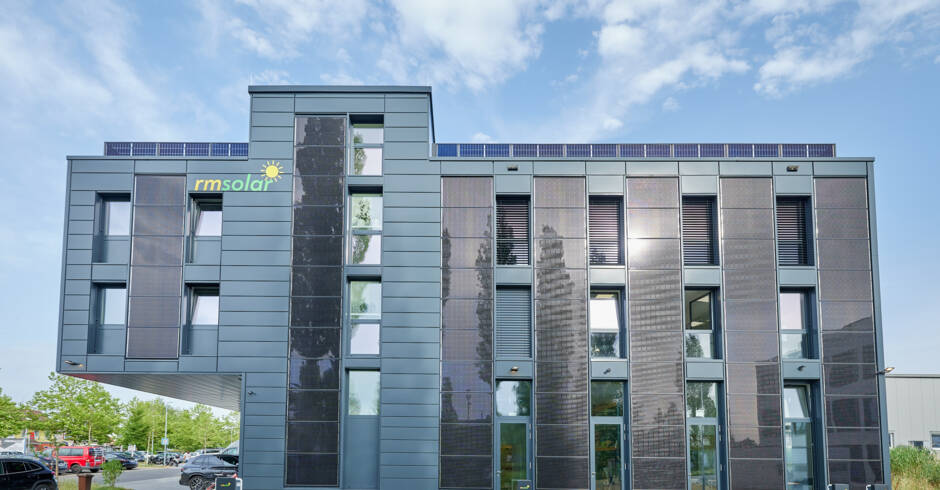 i+R Industrie- & Gewerbebau - Projekt rmsolar
