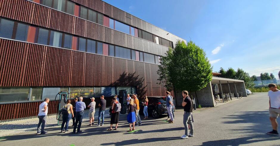 führung-ir-campus-live-im-betrieb-e-ladepark